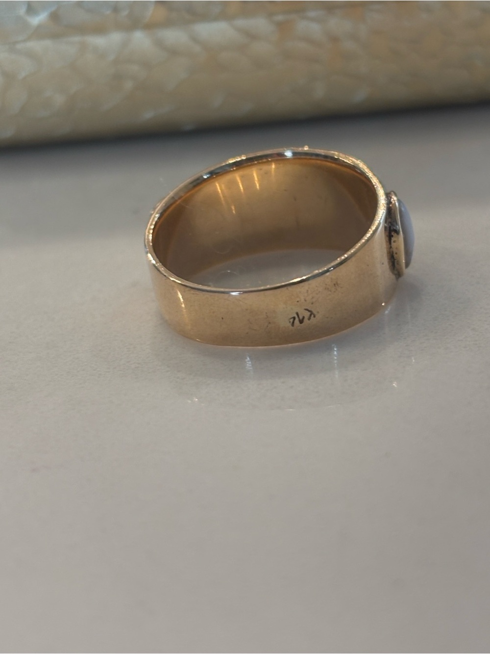 Antique 14k Gold Multi-Stone Cameo Band Ring - Picture 7 of 8